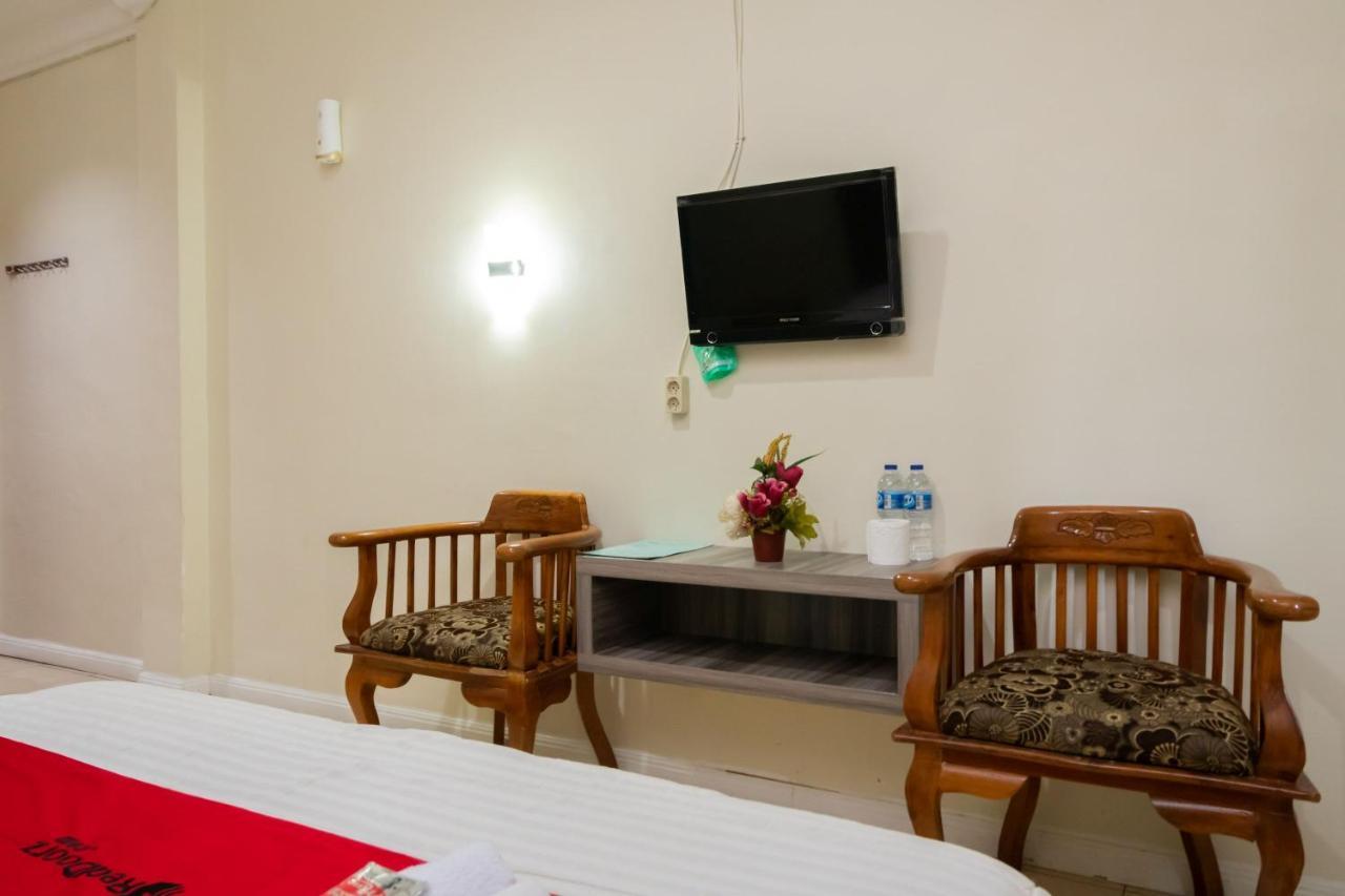 Hotel Reddoorz @ Pematangsiantar Exterior foto